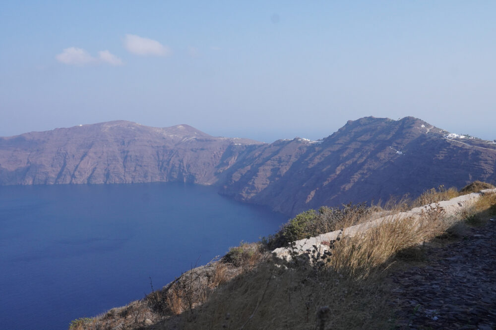 Hike from Oia To Fira, Santorini Greece